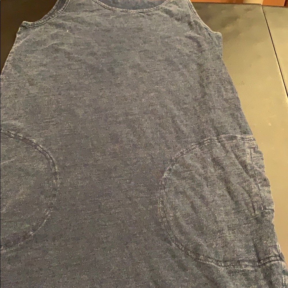 Top& Dress - Picture 3 of 3